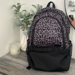Pink VS Black & Gray Leopard campus backpack